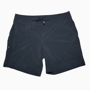 Athleta  Shorts Women's  Size 8  Black Lightweight Hiking Outdoor Gorpcore